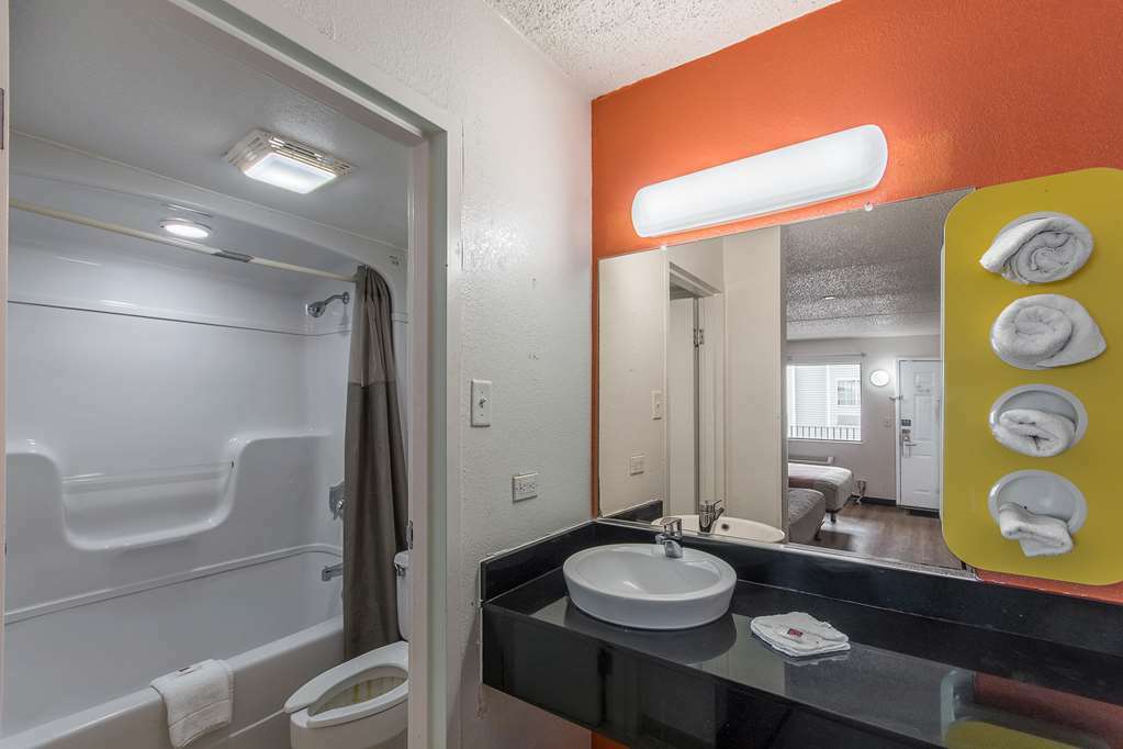 Motel 6-Joliet, Il - I-80 Bilik gambar